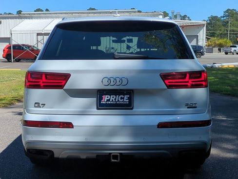 Used 2017 Audi Q7 3.0T Prestige AWD/4WD image 7