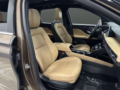 Used 2022 Lincoln Corsair Reserve w/ Elements Package image 33