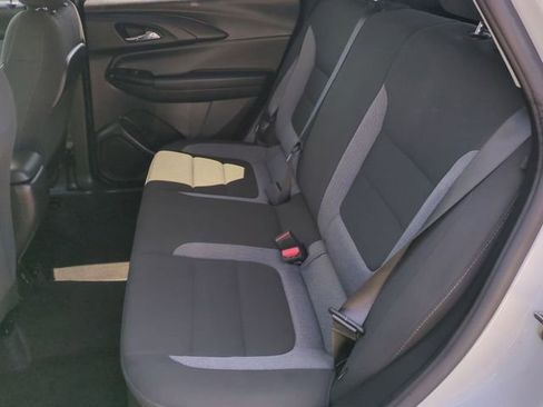 Certified 2022 Chevrolet TrailBlazer LT w/ Convenience Package AWD/4WD image 24