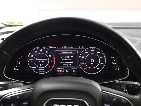 Used 2019 Audi Q7 3.0T Premium Plus w/ Premium Plus Package AWD/4WD image 31