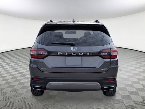 New 2026 Honda Pilot Elite image 5