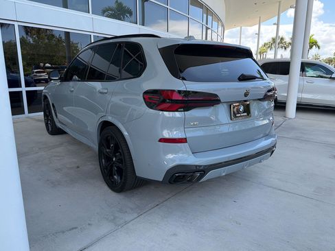Used 2024 BMW X5 M60i AWD/4WD image 3