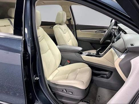 Used 2020 Cadillac XT5 Premium Luxury AWD/4WD image 26