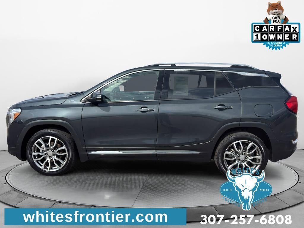 Certified 2022 GMC Terrain Denali w/ Denali Premium Package AWD/4WD image 2