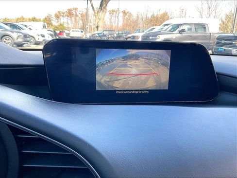 Used 2025 MAZDA MAZDA3 s Sport FWD image 18