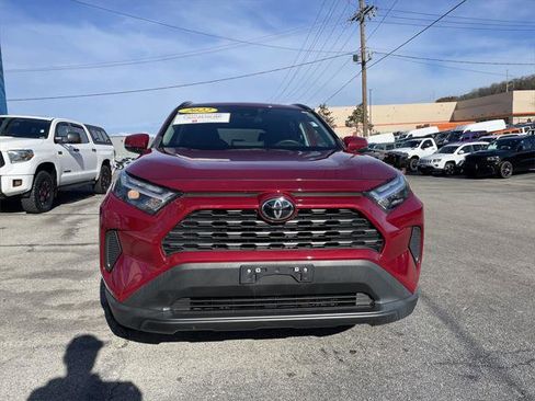 Certified 2022 Toyota RAV4 XLE w/ Convenience Package AWD/4WD image 5