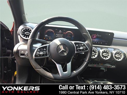 Used 2021 Mercedes-Benz A 220 4MATIC w/ Premium Package image 7