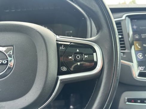 Used 2018 Volvo XC90 T5 Momentum w/ Convenience Package image 18