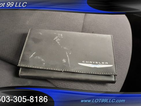 Used 2013 Chrysler 200 LX FWD image 28