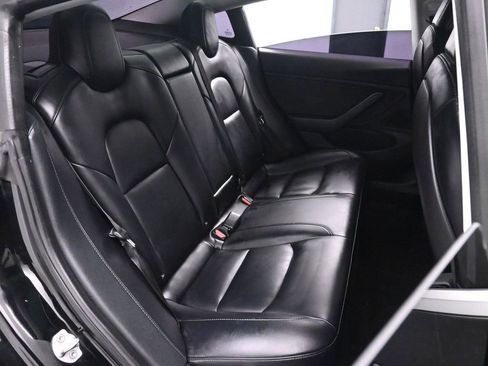 Used 2018 Tesla Model 3 Long Range image 18