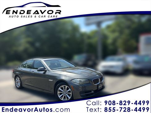 Used 2014 BMW 528i xDrive Sedan AWD/4WD image 1