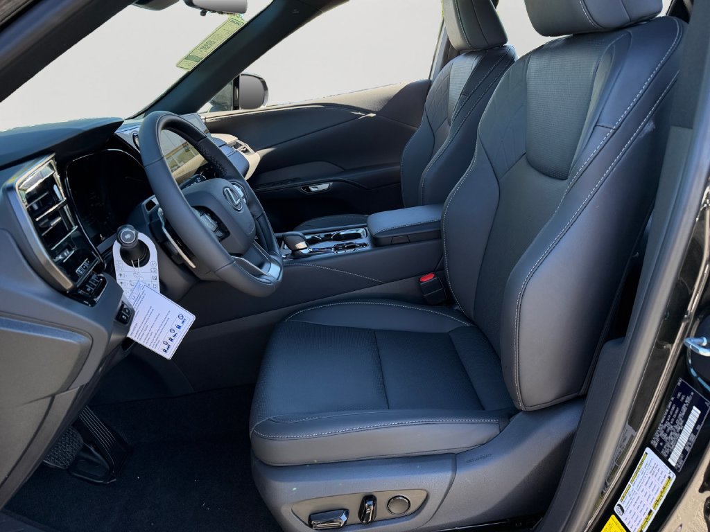 New 2026 Lexus RX 350 w/ Convenience Package AWD/4WD image 12