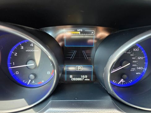 Used 2015 Subaru Outback 2.5i Limited image 12