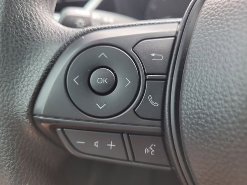 Certified 2025 Toyota Corolla LE image 26