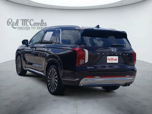 Used 2024 Hyundai Palisade Calligraphy FWD image 3