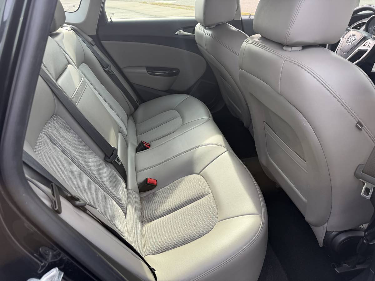 Used 2014 Buick Verano FWD image 15