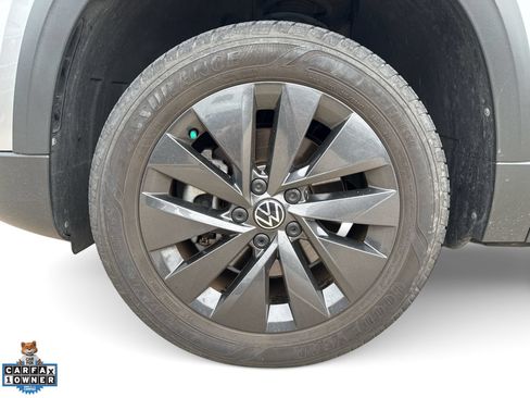 Used 2023 Volkswagen Taos S FWD image 18