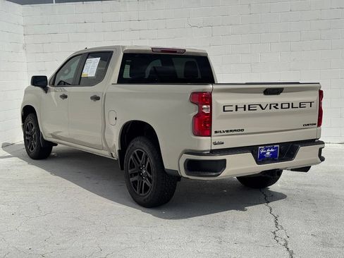 Used 2026 Chevrolet Silverado 1500 Custom w/ Turbomax Blackout Package RWD image 10