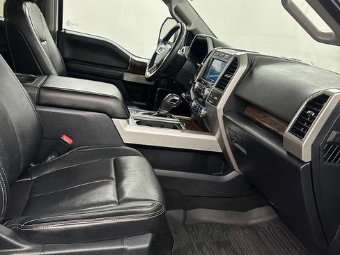 Used 2020 Ford F150 Lariat w/ Equipment Group 502A Luxury AWD/4WD image 39