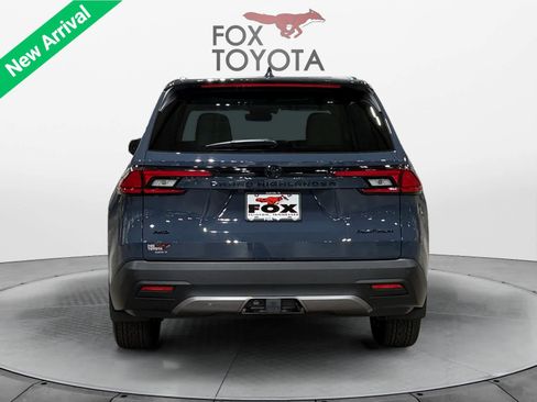 Used 2026 Toyota Grand Highlander AWD image 5