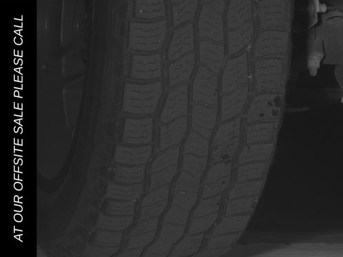 Used 2019 Chevrolet Silverado 1500 RST AWD/4WD image 14