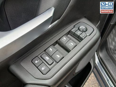 New 2026 RAM 1500 Big Horn w/ Night Edition AWD/4WD image 10