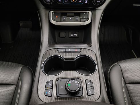 Used 2023 GMC Acadia SLT w/ Preferred Package AWD/4WD image 38