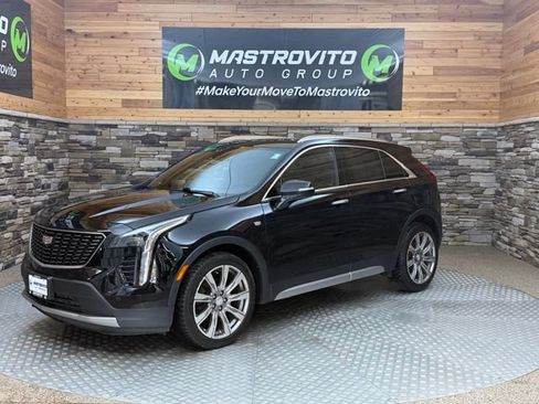 Used 2019 Cadillac XT4 Premium Luxury w/ Enhanced Visibility Package AWD/4WD image 5