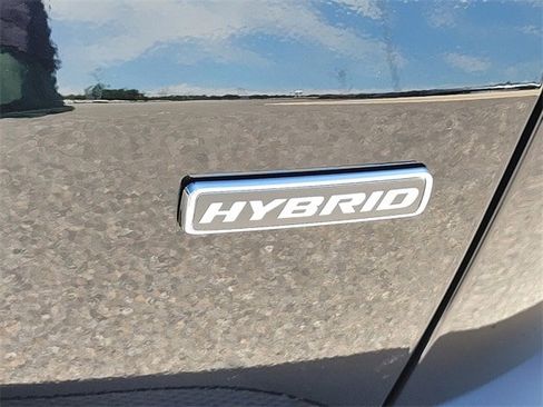 New 2025 Ford Escape ST-Line w/ Equipment Group 301A image 38