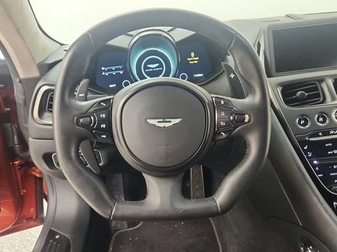 Used 2020 Aston Martin DBS Superleggera RWD image 31