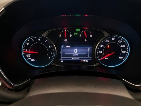 Certified 2023 Chevrolet Equinox LT FWD image 19