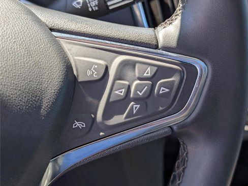 Used 2024 Chevrolet Equinox LT AWD/4WD image 24