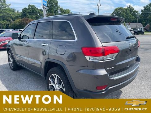 Used 2019 Jeep Grand Cherokee Limited AWD/4WD image 15