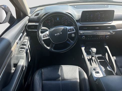 Used 2022 Kia Telluride EX w/ EX Premium Package image 23