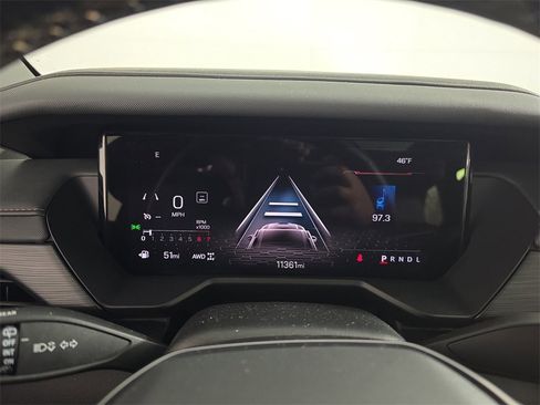 Used 2024 GMC Acadia AT4 image 11