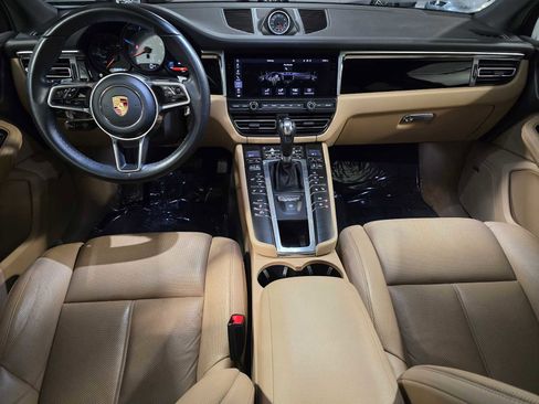 Used 2020 Porsche Macan S image 10
