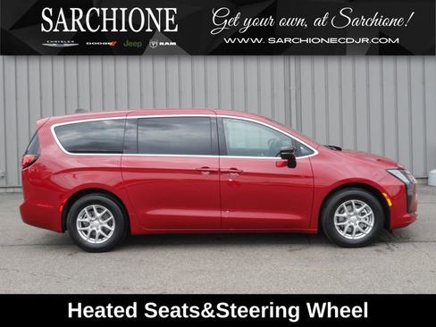 New 2027 Chrysler Pacifica Select FWD image 1