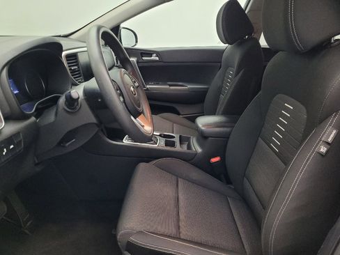 Used 2020 Kia Sportage LX w/ LX Popular Package image 17