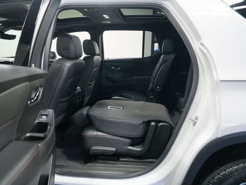 Used 2023 Chevrolet Traverse RS w/ LPO, Floor Liner Package AWD/4WD image 33