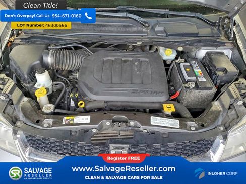 Used 2019 Dodge Grand Caravan SE w/ UConnect Hands-Free Group image 16