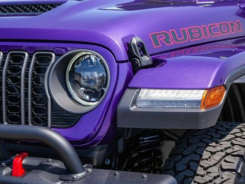 New 2026 Jeep Wrangler Unlimited Rubicon AWD/4WD image 5