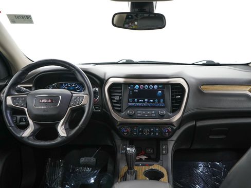 Used 2018 GMC Acadia Denali w/ Technology Package AWD/4WD image 14