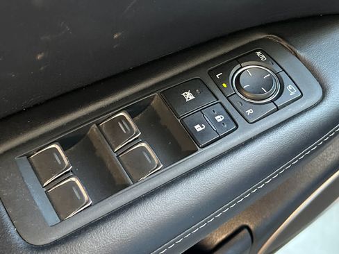 Used 2021 Lexus RX 350L FWD w/ Premium Package image 14