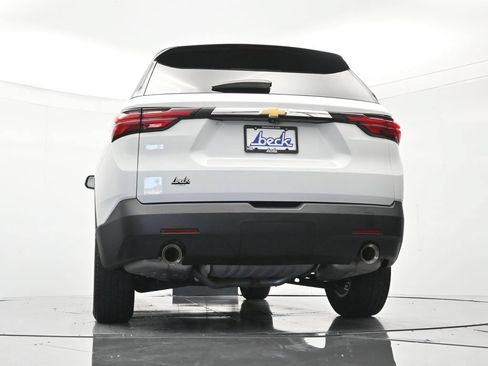 Used 2023 Chevrolet Traverse LT FWD image 42