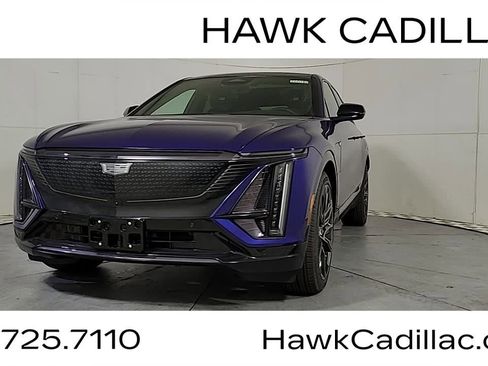 New 2026 Cadillac Lyriq Signature Sport AWD/4WD image 3