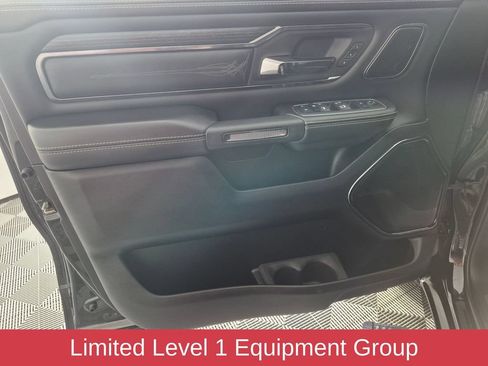 Used 2022 RAM 1500 Limited AWD/4WD image 9