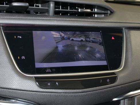 Certified 2023 Cadillac XT5 Premium Luxury AWD/4WD image 15