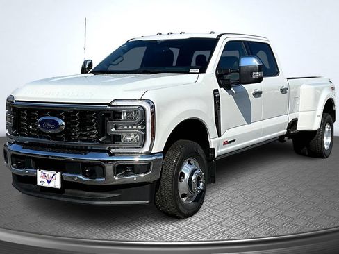 New 2026 Ford F350 King Ranch w/ Chrome Package AWD/4WD image 2