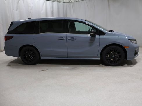 New 2026 Honda Odyssey Sport-L image 8