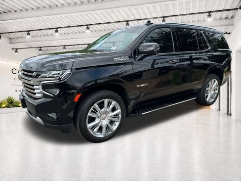 Used 2023 Chevrolet Tahoe High Country AWD/4WD image 3